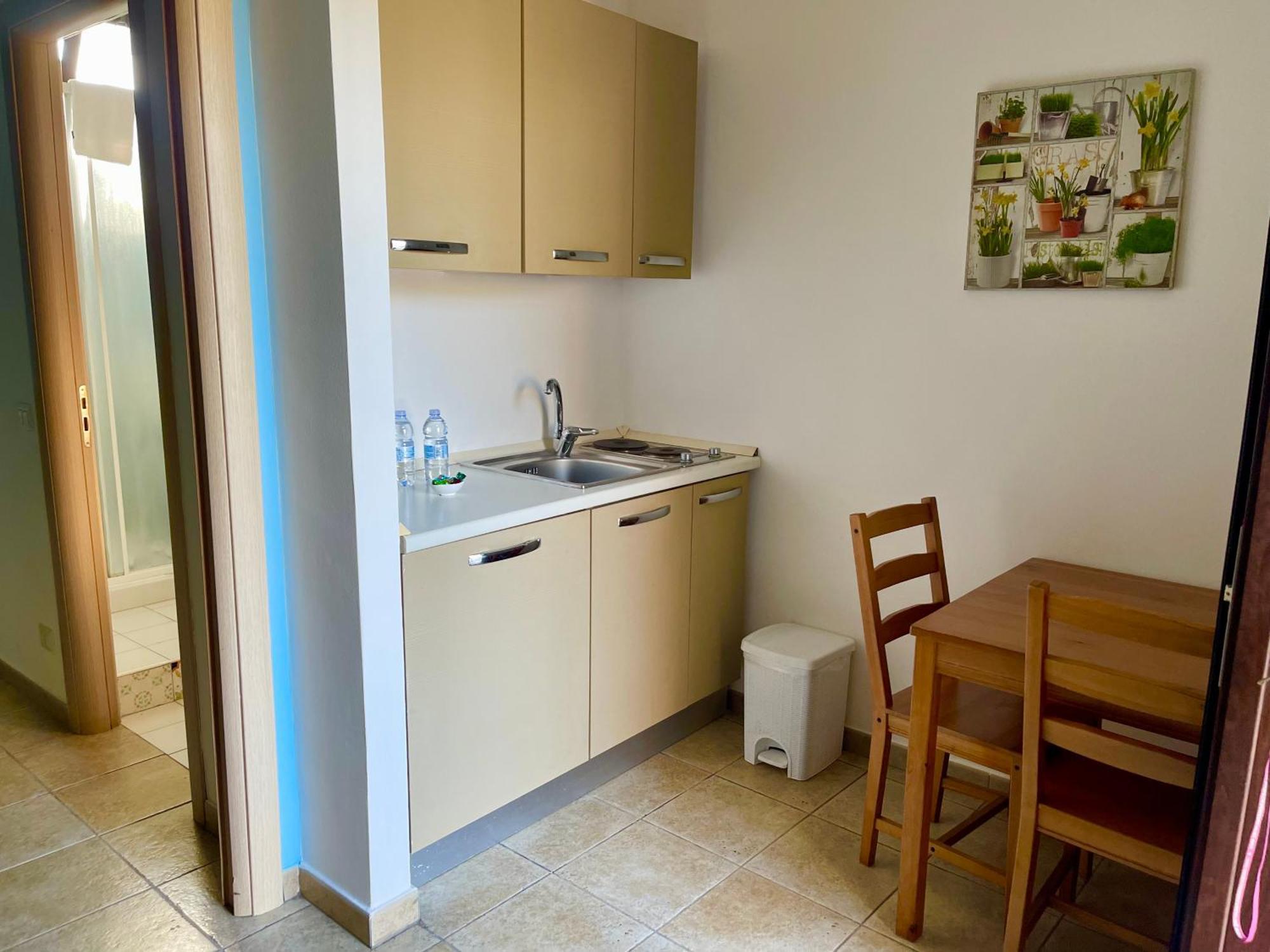 Borgo Camicia In Bed & Breakfast บาร์เชลโลนา-ปอซโซ ดี กอตโต ห้อง รูปภาพ